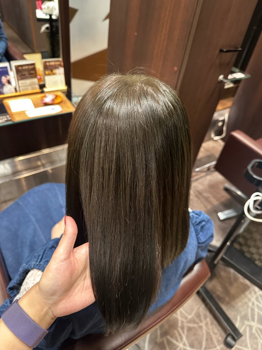ミディアム 🐾 🧸佐々木優🧸🐾のヘアスタイル