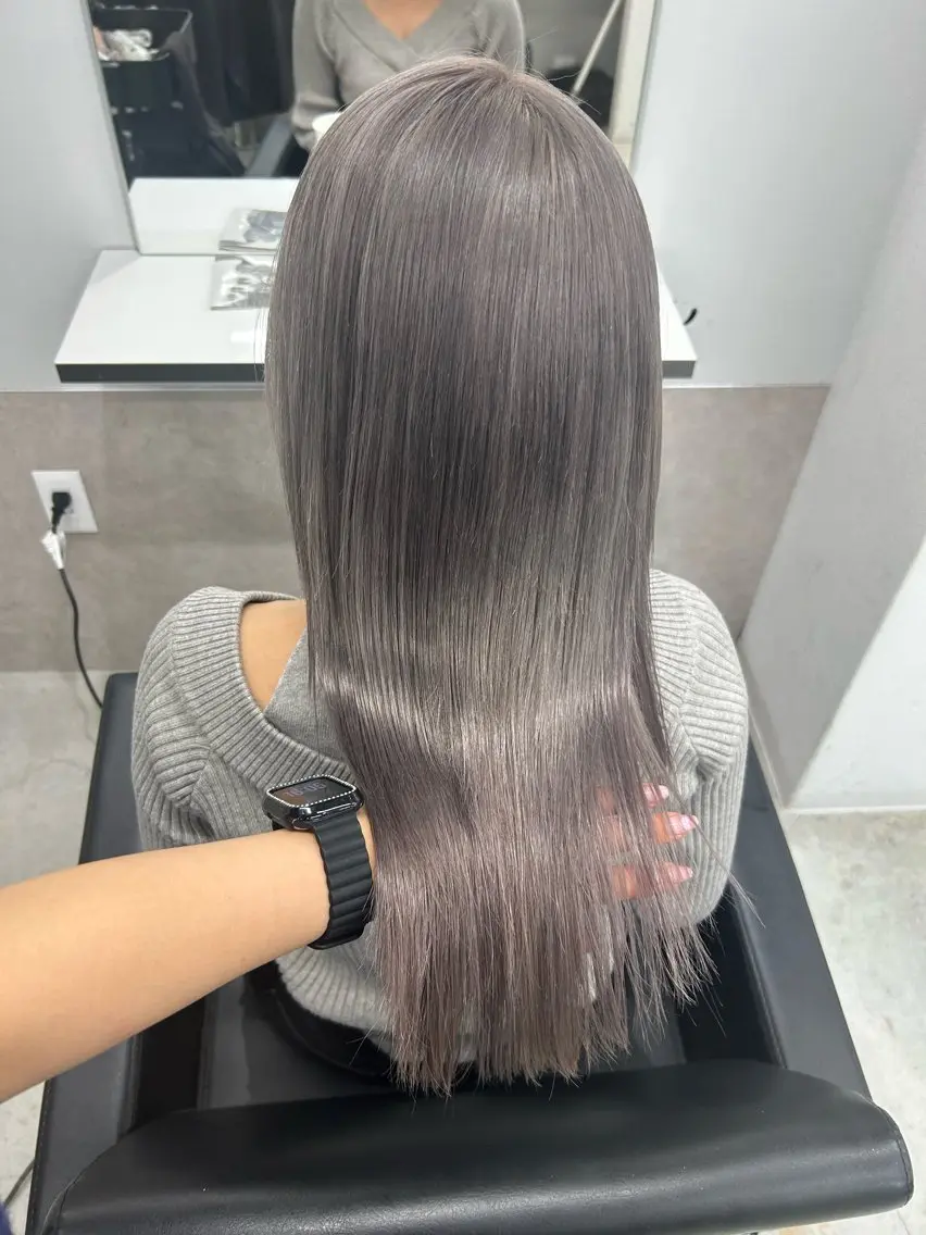 カラー ヘアカラー トリートメント ハイトーン ayane💖のヘアスタイル