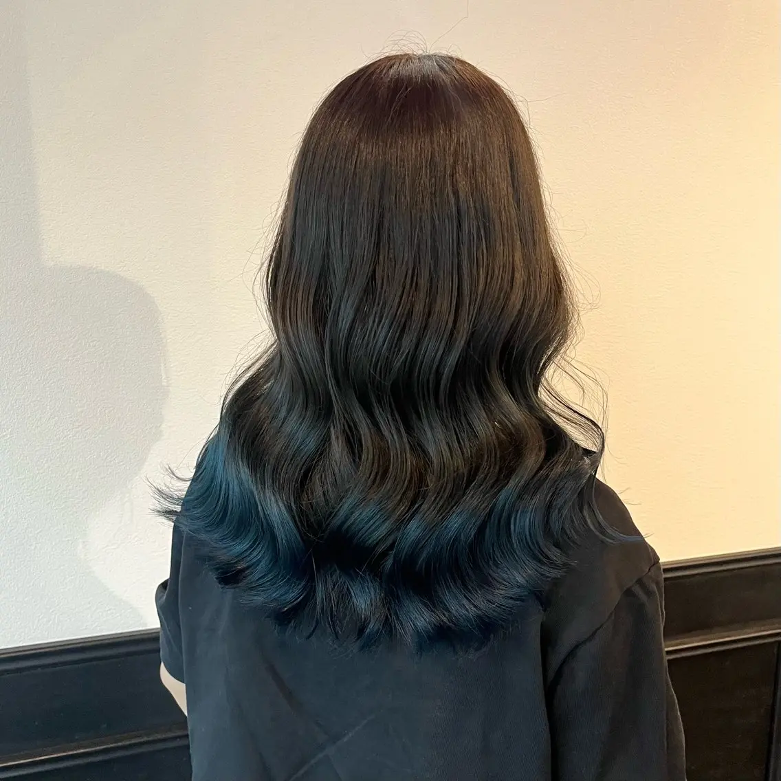 セミロング ヘアカラー スズキ リコのヘアスタイル