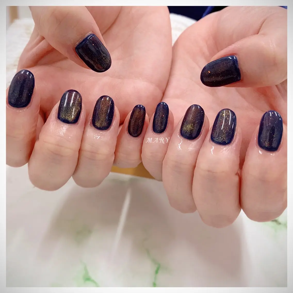 ネイル マグネットネイル ニュアンスネイル ワンカラーネイル オレンジ ハンドネイル Mary nail .narumiのネイルデザイン
