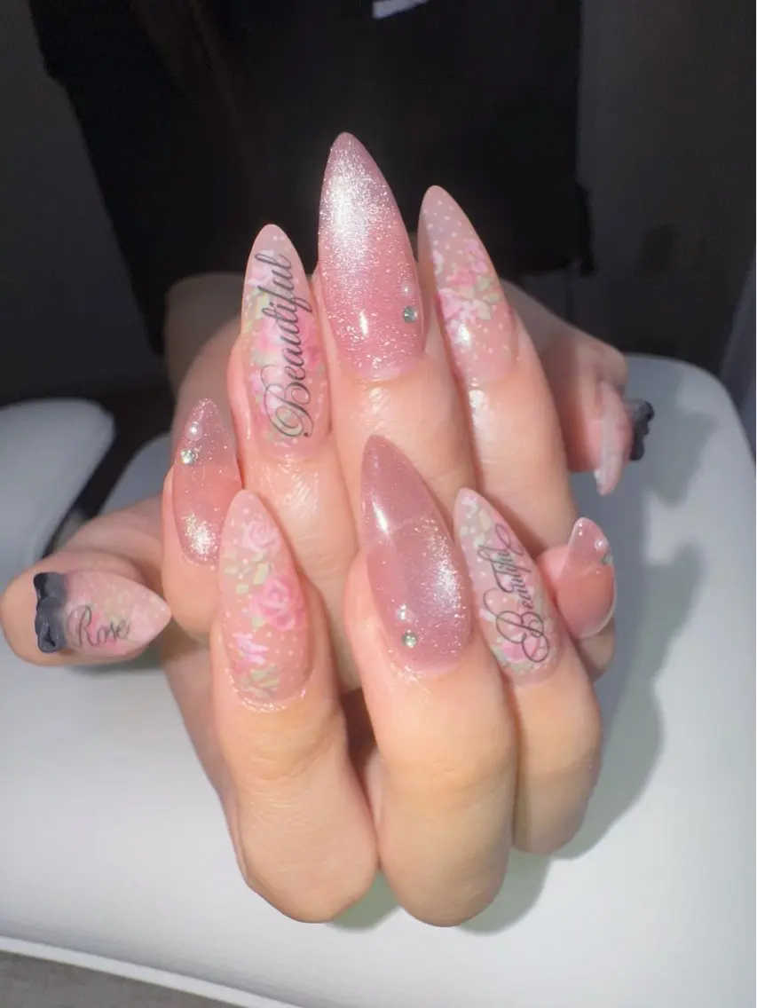 ネイル ハンドネイル Schon saki🐾のネイルデザイン