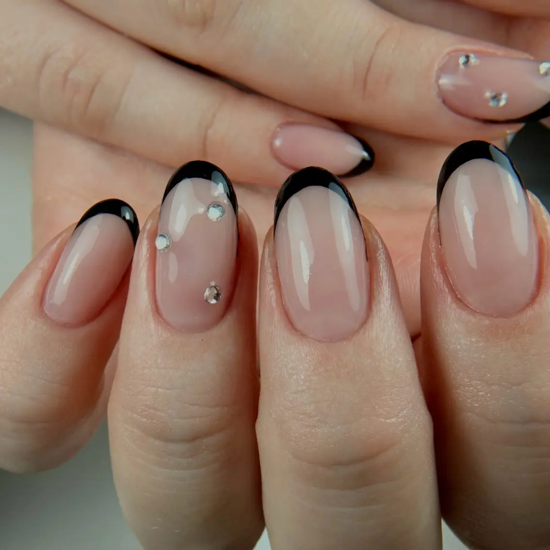 ネイル VALI🌻 NAILSのネイルデザイン