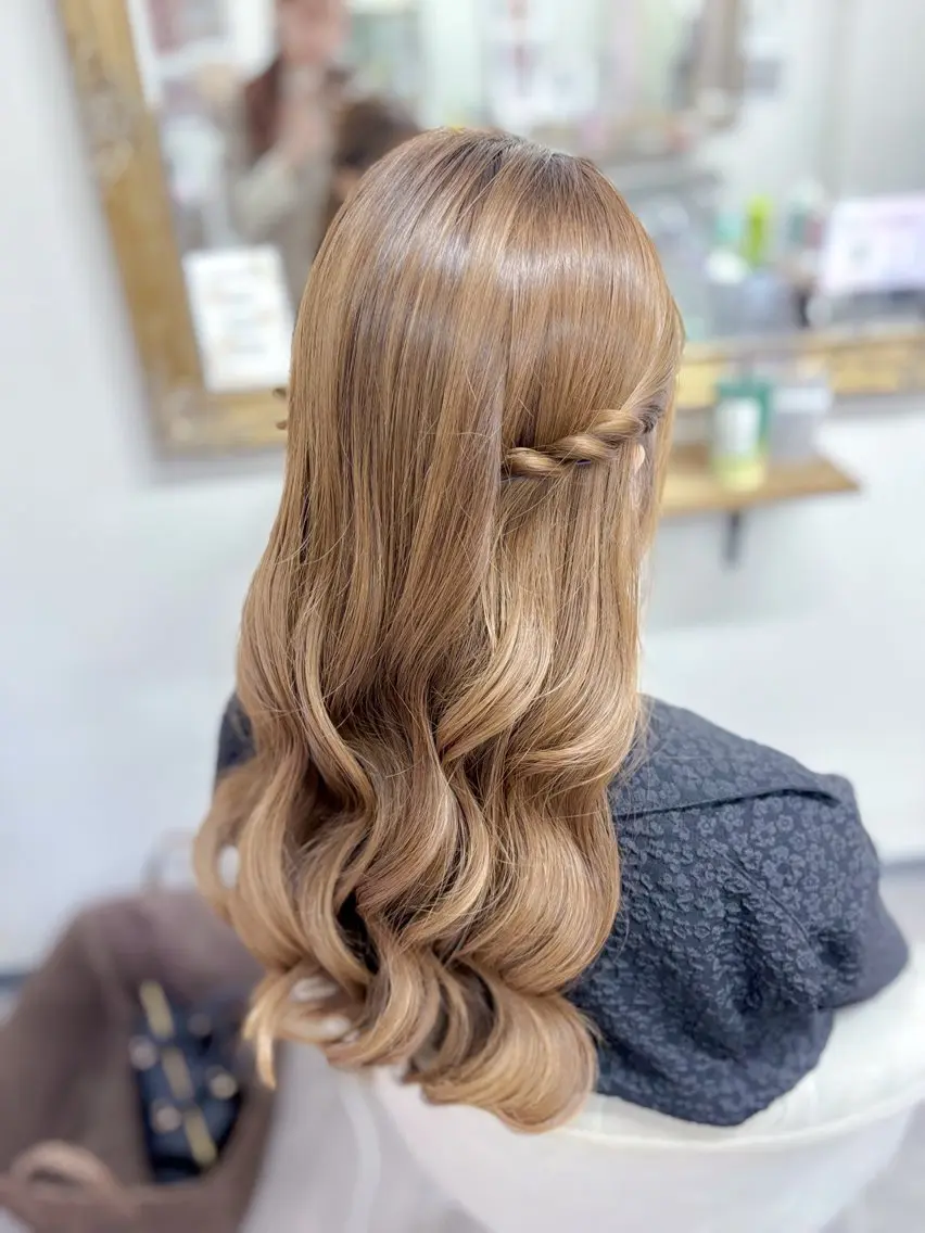セミロング ヘアアレンジ ヘアセット ⭐︎moe 【ヘアメイク🧸】のヘアスタイル