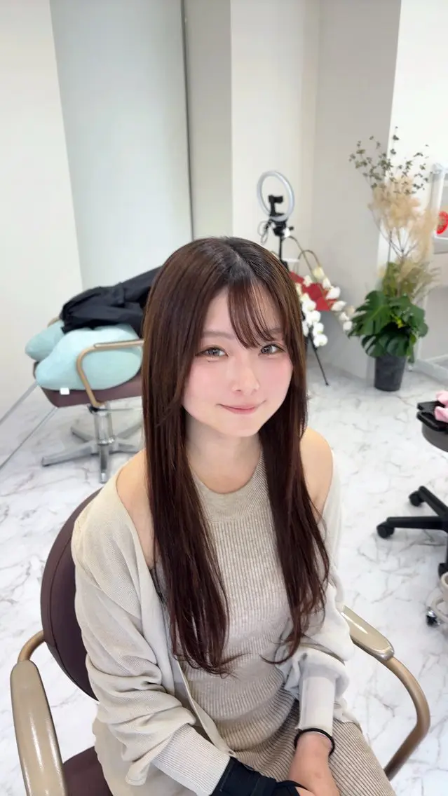 ロング 心斎橋/プルエクステ ハイトーン/カットのヘアスタイル
