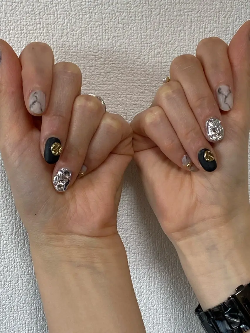 ネイル ニュアンスネイル ハンドネイル 自宅サロン FeelFreeのマツエク・マツパデザイン
