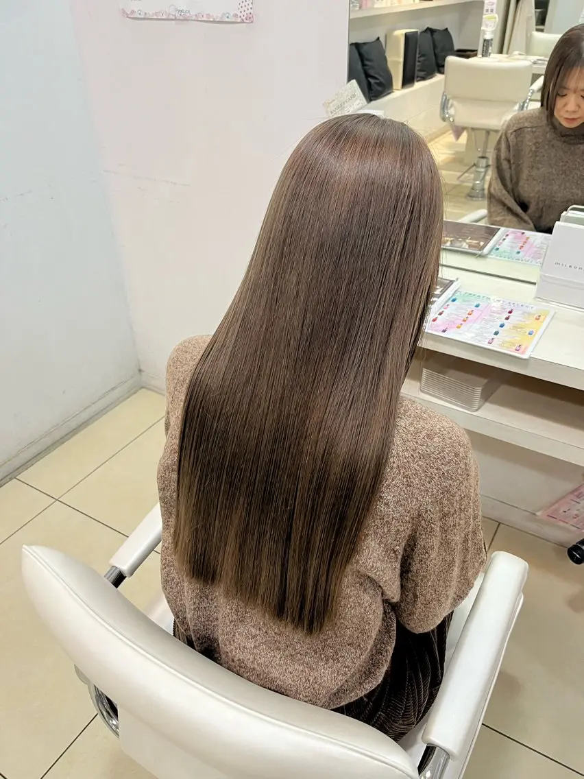 ロング カラー カット ヘアカラー 🤎ベージュカラー/ 髪質改善/山岸🤎のヘアスタイル