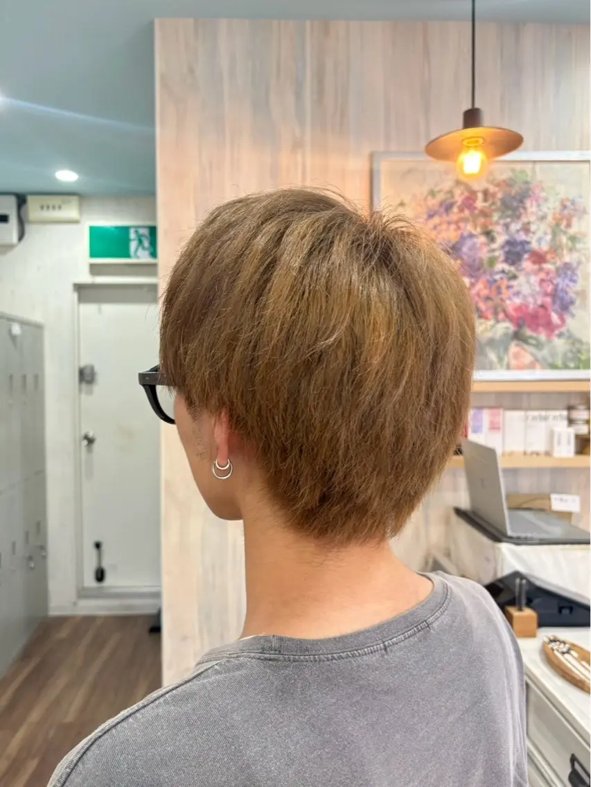 カラー メンズ カット ヘアカラー 室谷 ゆりあのヘアスタイル