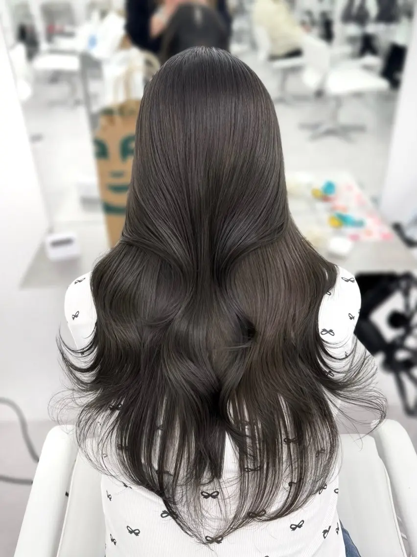 ロング カラー 透明感カラー 韓国ガーリーヘア🎀 Sayaka🤍のヘアスタイル