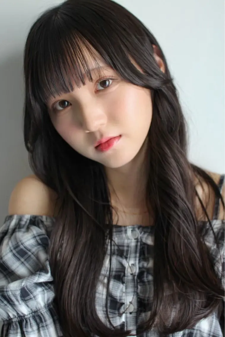 ロング カラー ヘアカラー 六本木乙羽 透明感ツヤカラー🧸のヘアスタイル