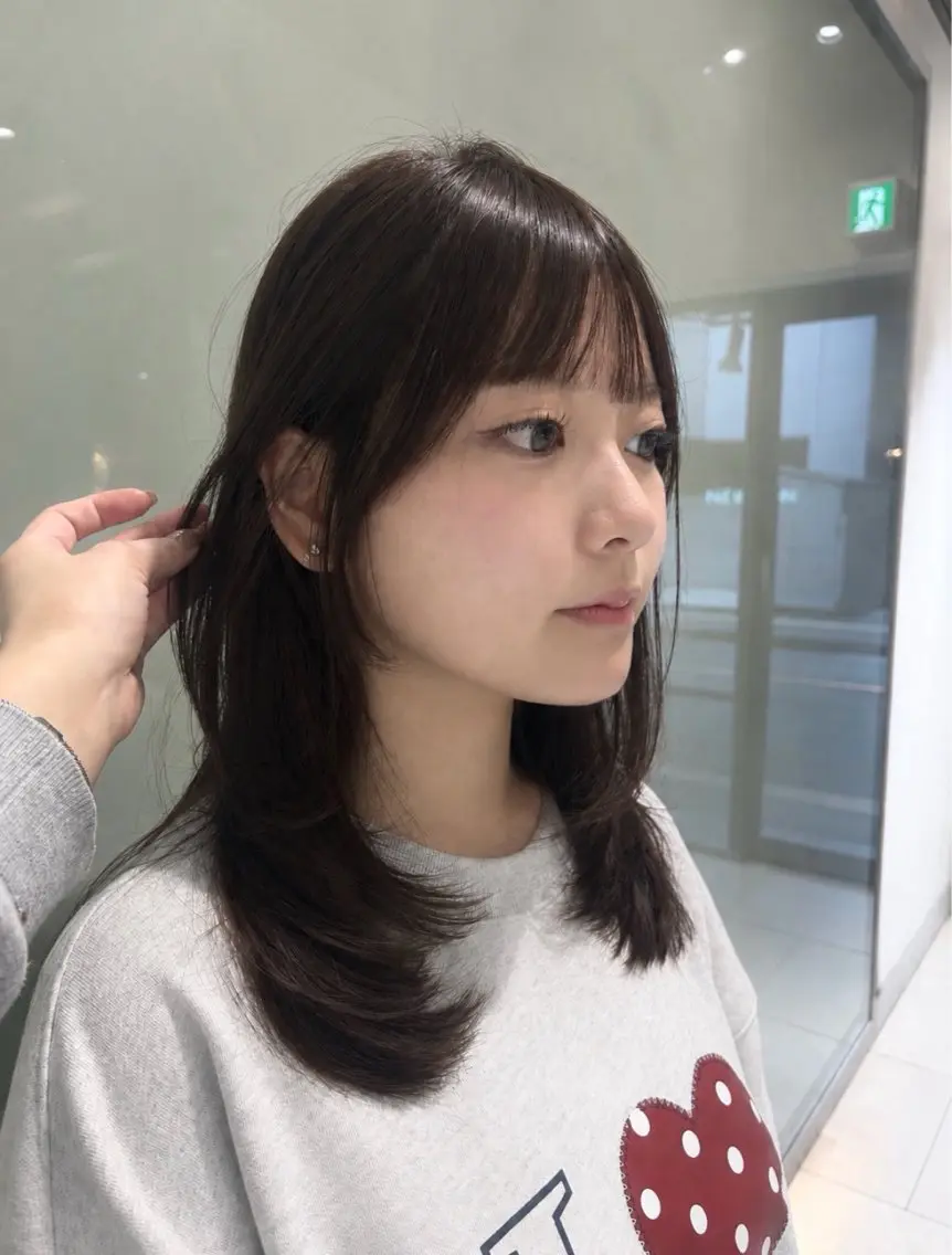 セミロング カット newton 🎀ここむぎのヘアスタイル