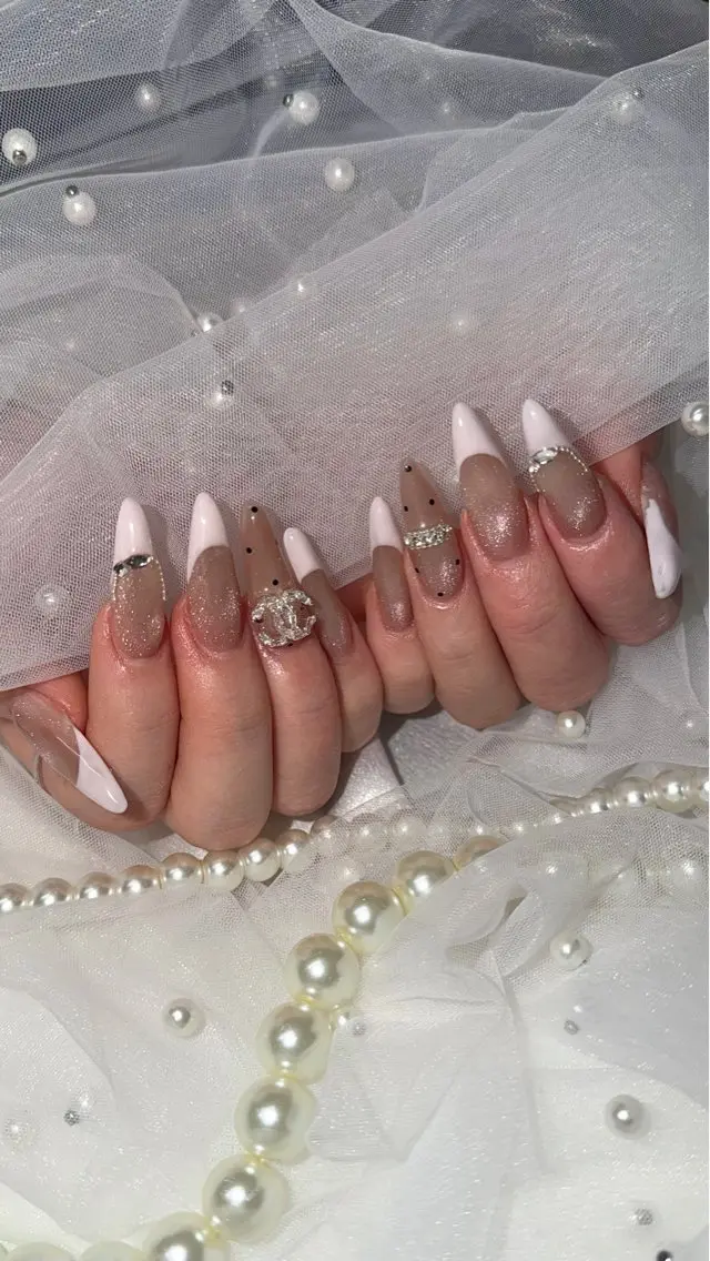 ネイル Sii nail 🤍SAKIのネイルデザイン
