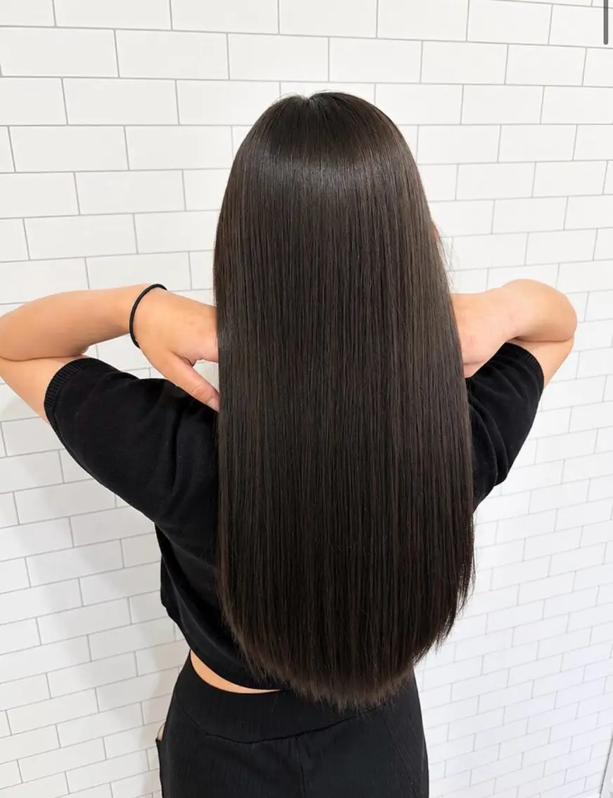 ロング ヘアカラー トリートメント T.y ［半個室サロン］のヘアスタイル