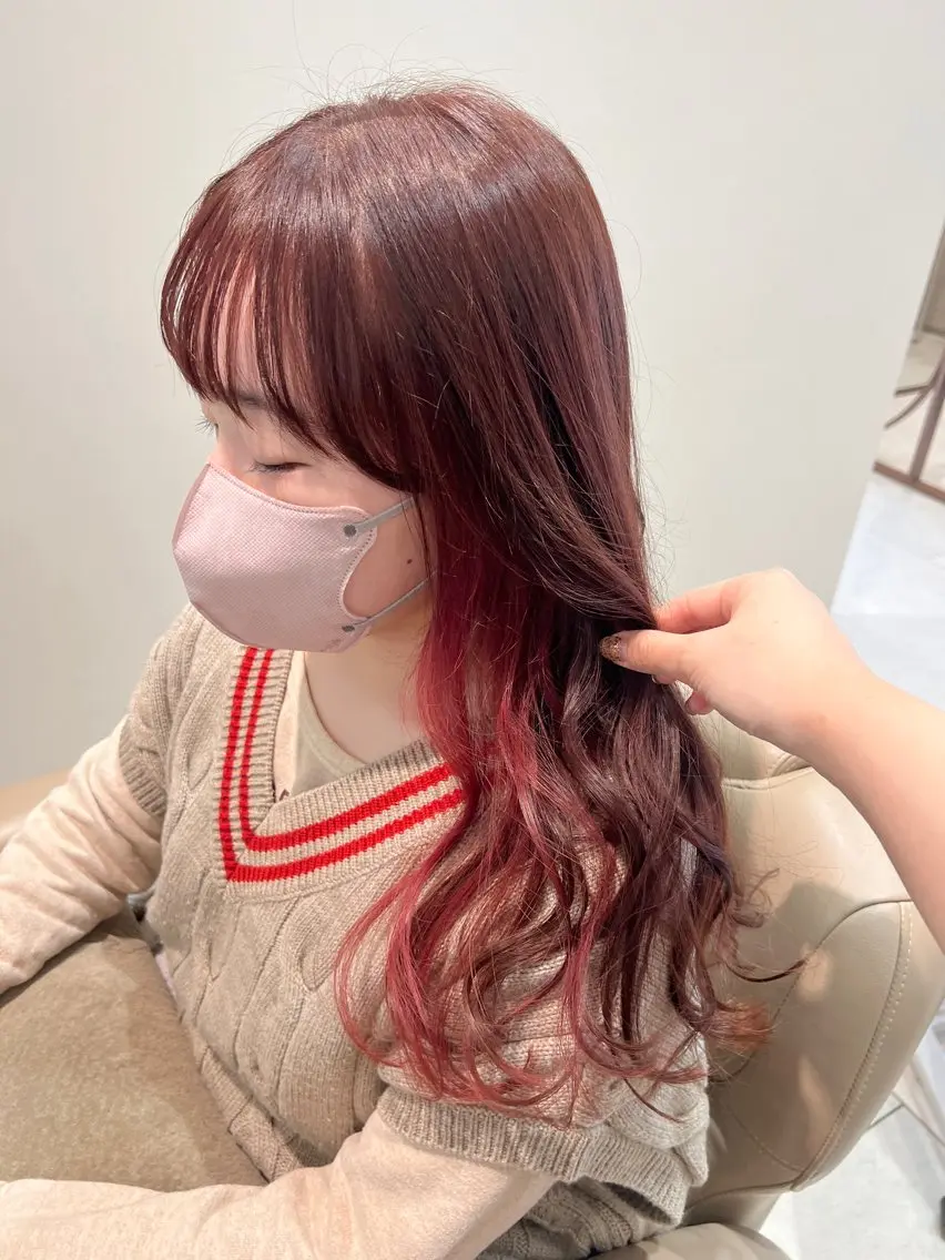 ロング カラー ブラウンカラー ピンクカラー ピンクブラウン THINK SHOP sakiのヘアスタイル