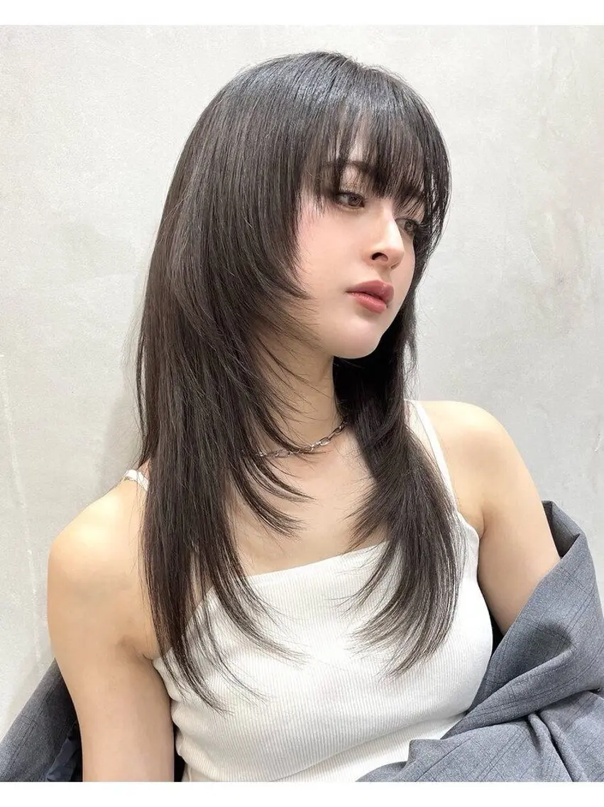 ロング カット 心斎橋ハイトーン特化 midori🍀のヘアスタイル