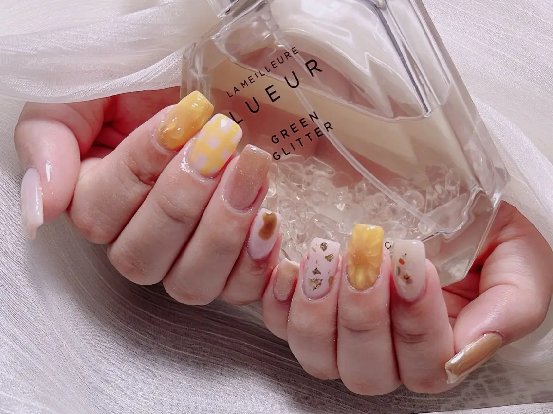 ネイル ハンドネイル KARI ネイルサロンのネイルデザイン