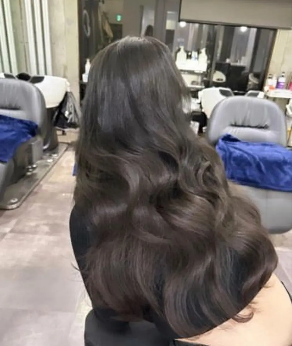 ロング カラー 【elyts】 メイのヘアスタイル