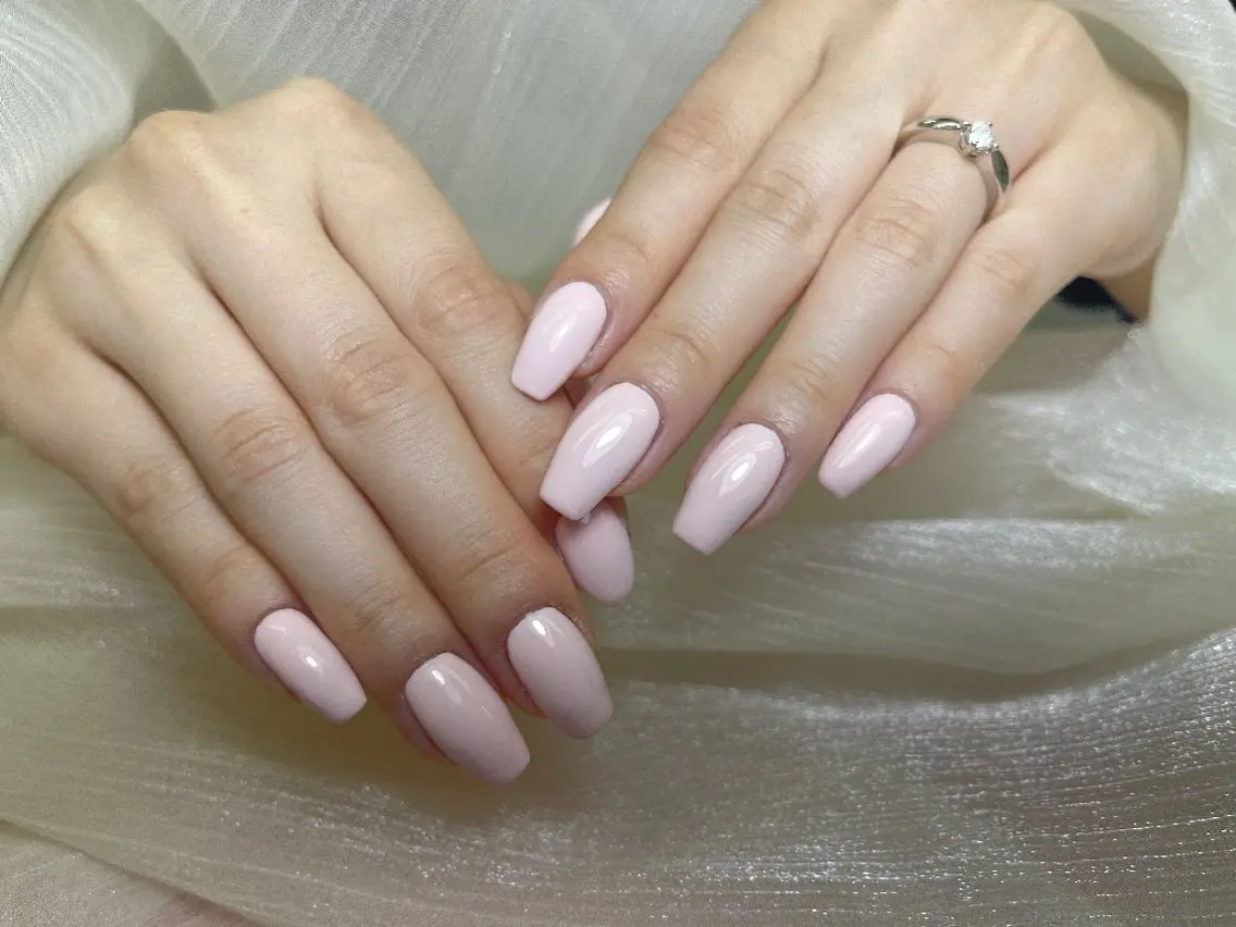 ネイル ハンドネイル ハンドケア PIPPY  NAILS新宿のネイルデザイン