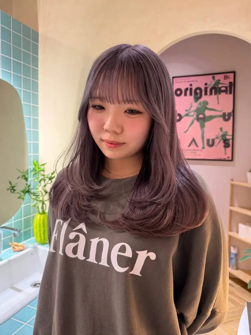 【学生さん必見👀✨】50%以上OFF‼️ ブリーチリタッチ + カラー +ダメージ補修トリートメントの写真