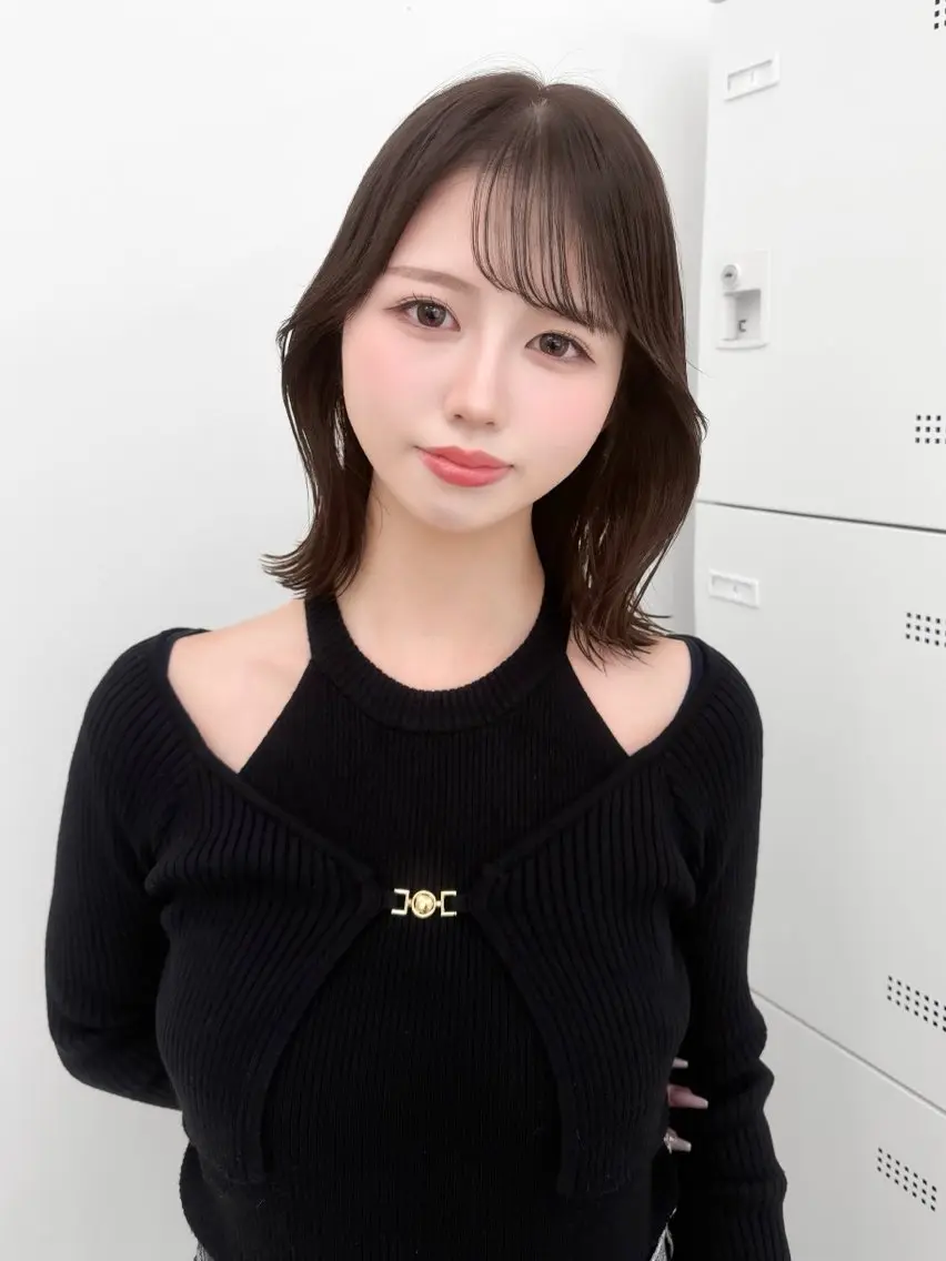 ミディアム カラー ヘアアレンジ カット ヘアカラー トリートメント ヘッドスパ ヘアセット 縮毛矯正🤍 盛れるボブ/ひかりのヘアスタイル