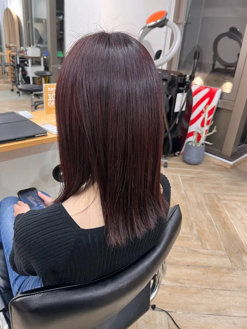 ミディアム カラー ヘアカラー トリートメント 縮毛/パーマ/カラー LUVISM佐藤里咲のヘアスタイル