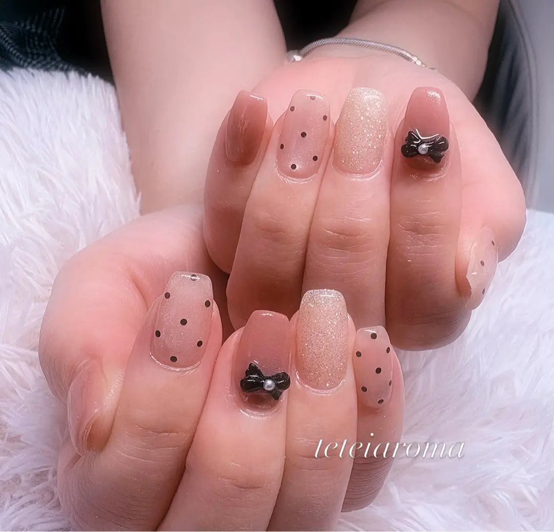 ネイル テティアロマ🌷 ミナのネイルデザイン