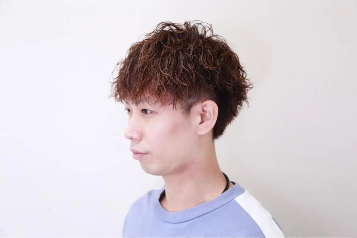 ショート パーマ メンズ パーマ 石倉 真のヘアスタイル