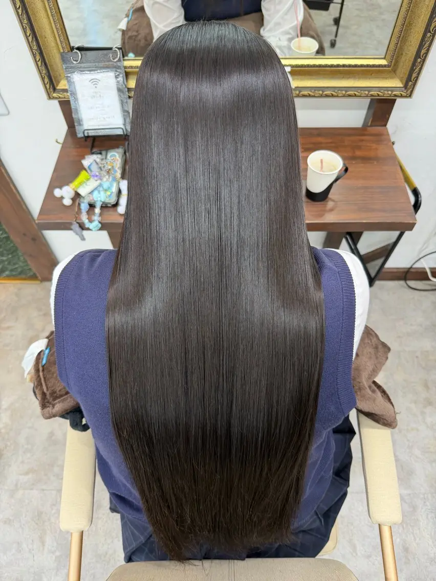 ロング カット 縮毛矯正 トリートメント 髪質改善×縮毛矯正 saLyu川島のヘアスタイル