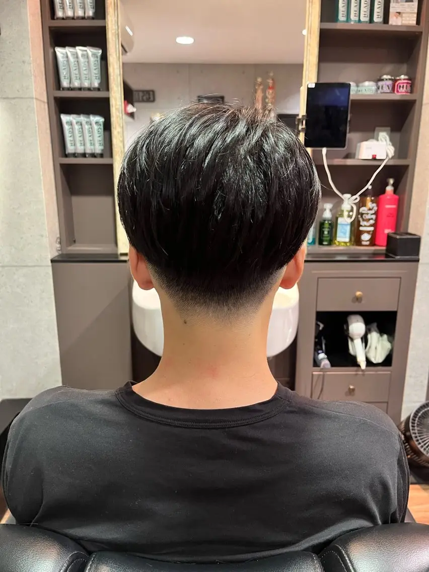 ショート パーマ メンズ 🔥無料メンズカット /パーマ🔥奥山のヘアスタイル