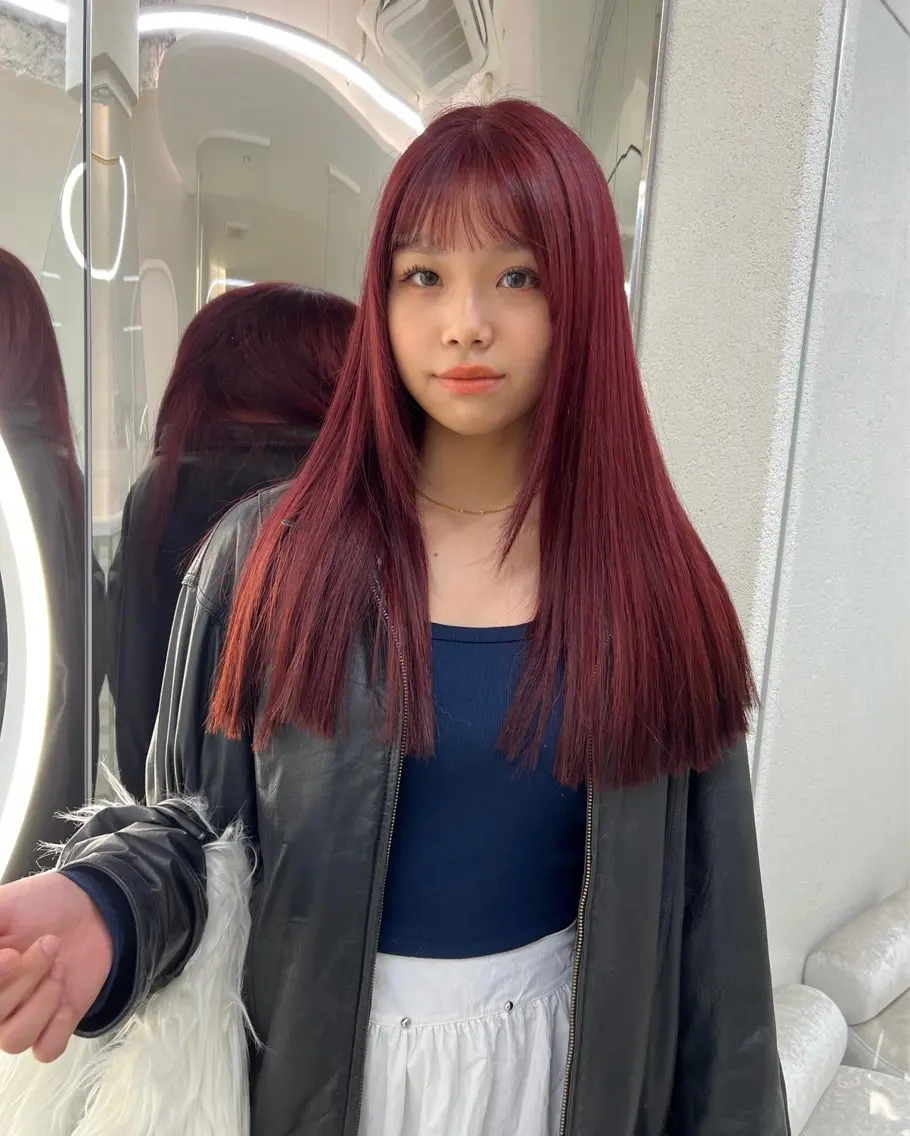 ロング カラー GAGA AMIKAのヘアスタイル