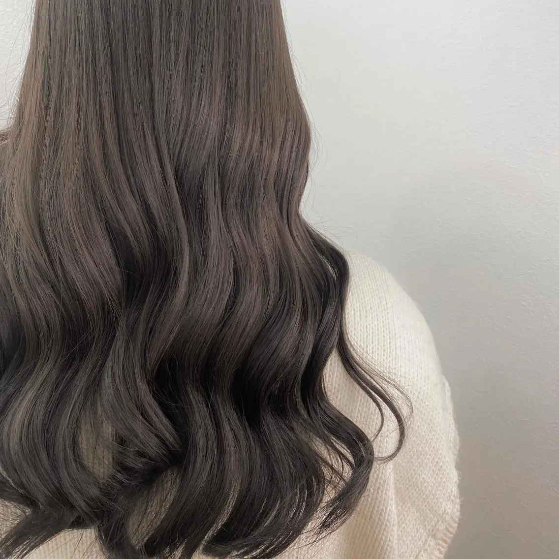 ロング カラー MANAMI 🥀ウルフカットのヘアスタイル
