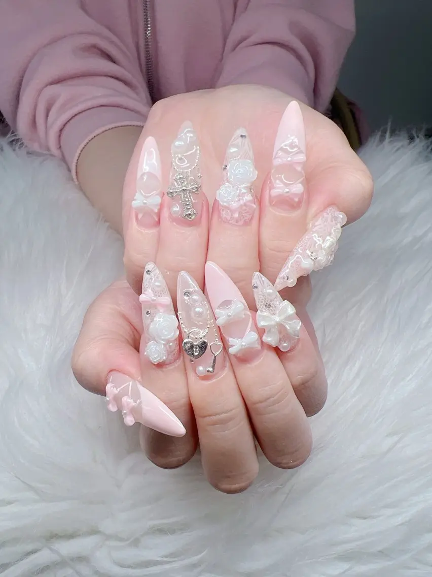 ネイル ハンドネイル Lee Nails チップ長さだし専門店のネイルデザイン