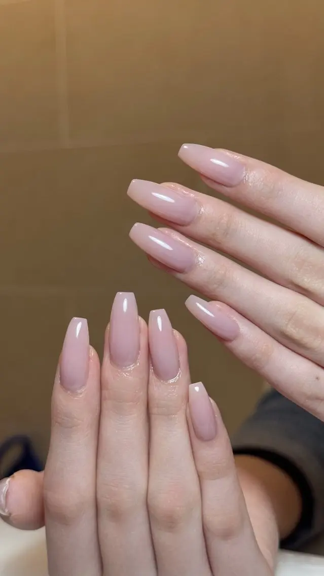ネイル オフィスネイル ワンカラーネイル nailsalon ChuColaのネイルデザイン