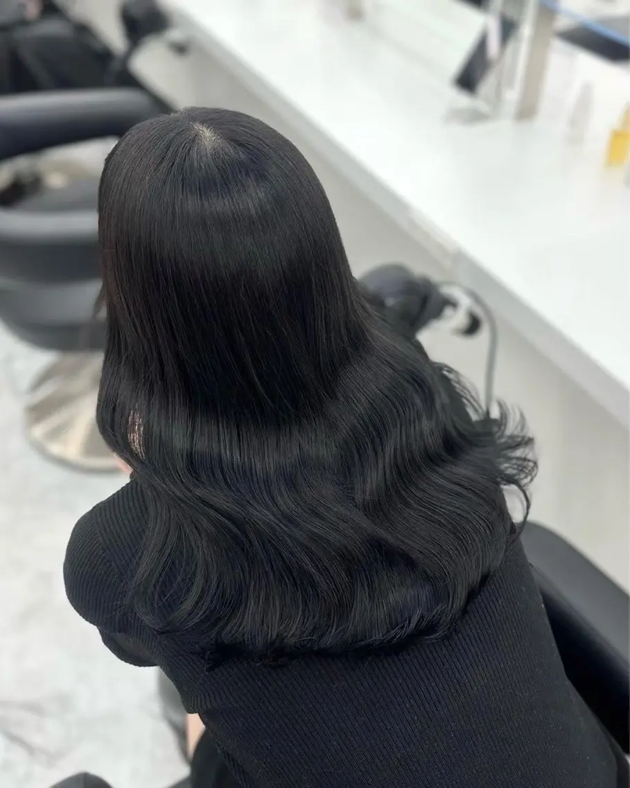 ロング カラー 野口 楓華のヘアスタイル