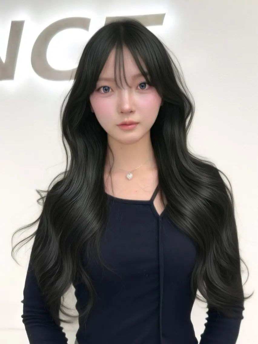 ロング カラー カット ヘアカラー ヘアセット 上品モテヘア🩶 karen🩶のヘアスタイル
