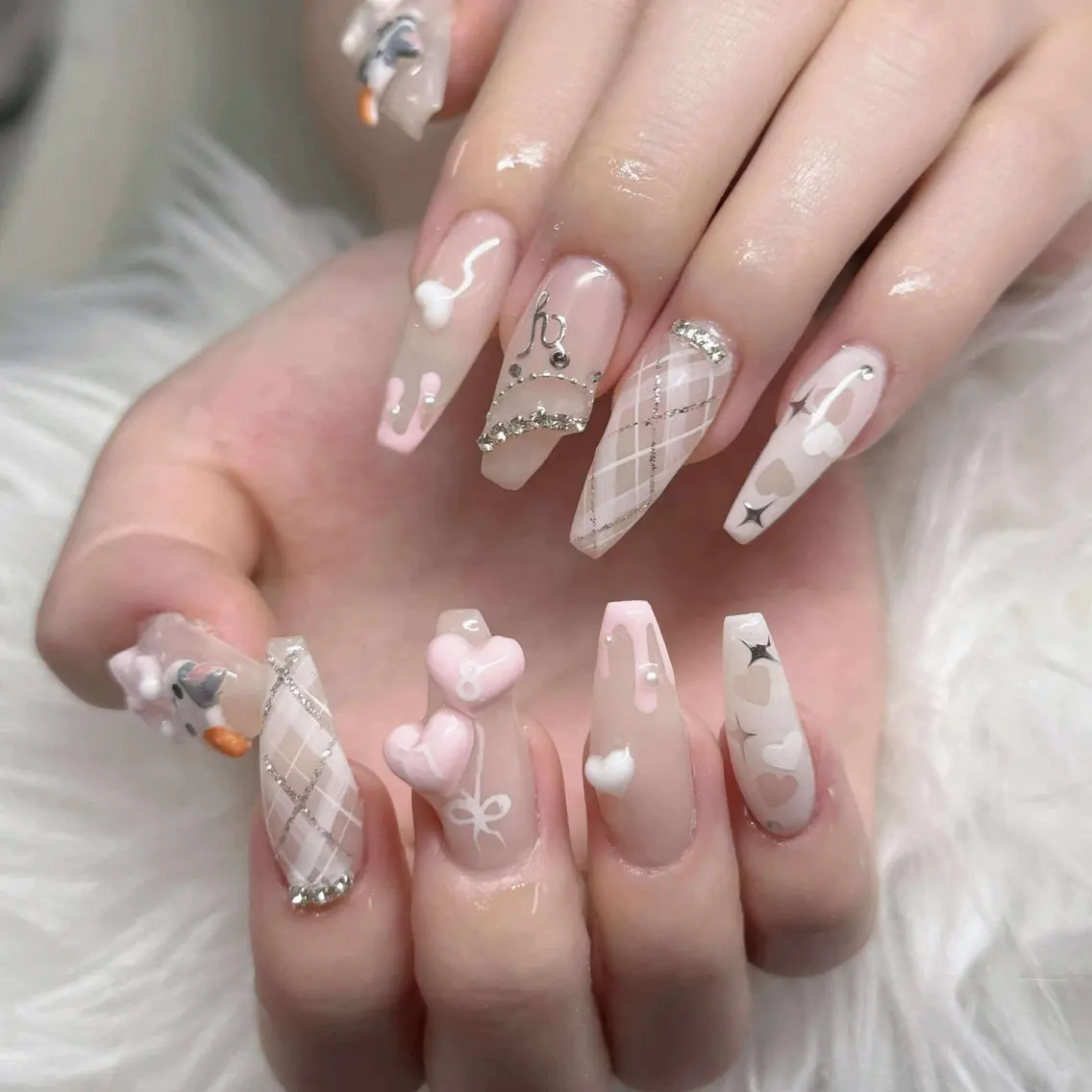 ネイル チークネイル 長さ出し フットネイル マグネットネイル 持ち込み ハンドネイル ANH NAIL ゴテゴテ専門店💎のネイルデザイン