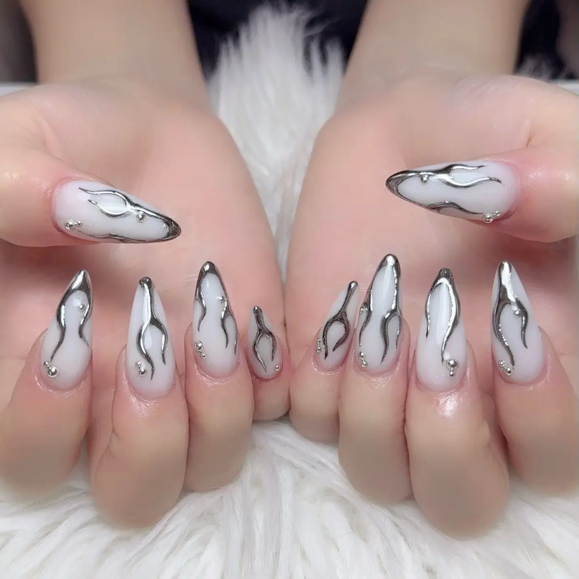 ネイル Nail salon EM（エム）諸星のネイルデザイン