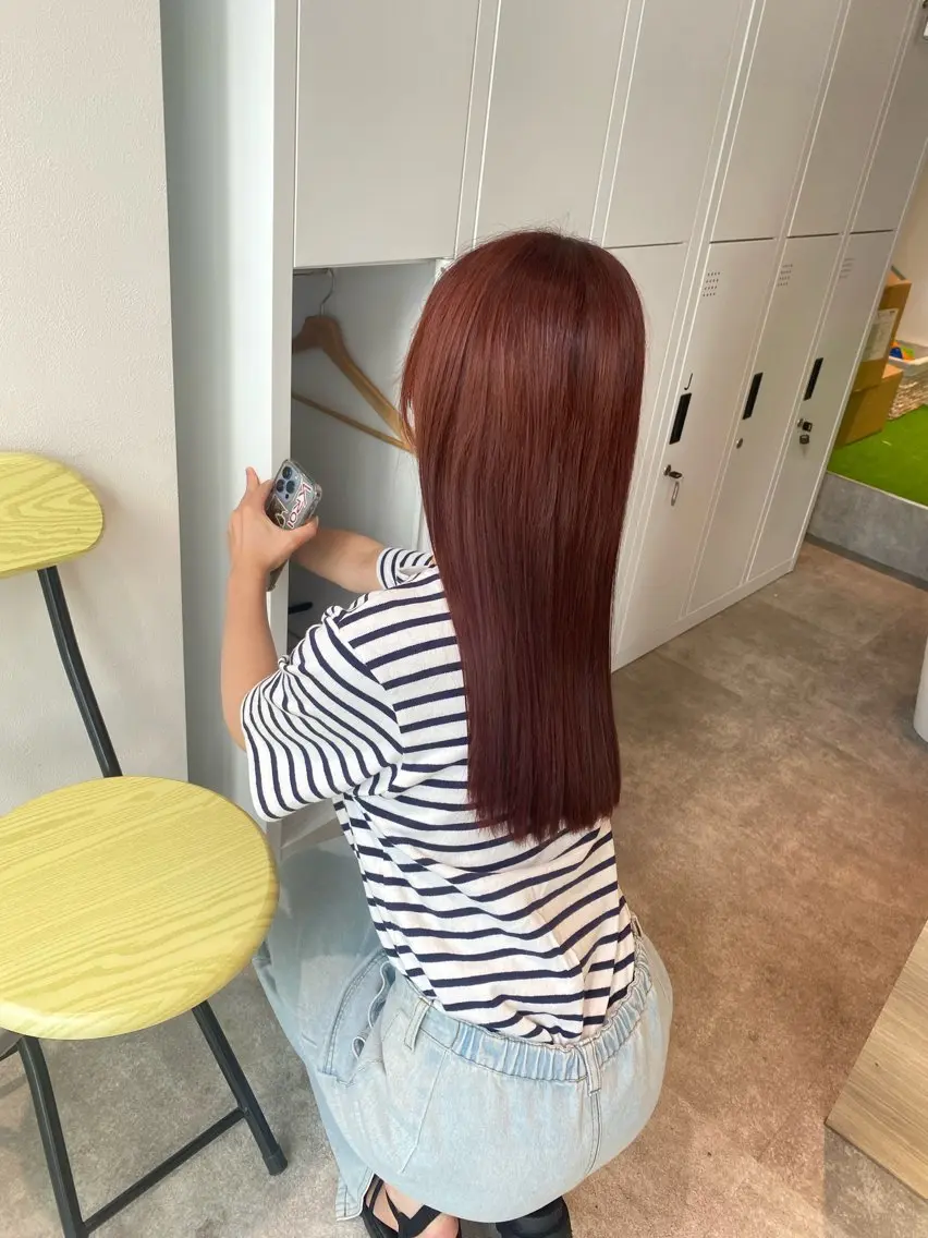 カラー ブリーチ ブリーチなしカラー ピンクカラー レッドカラー カット ヘアカラー オスズ 🎀´-のヘアスタイル