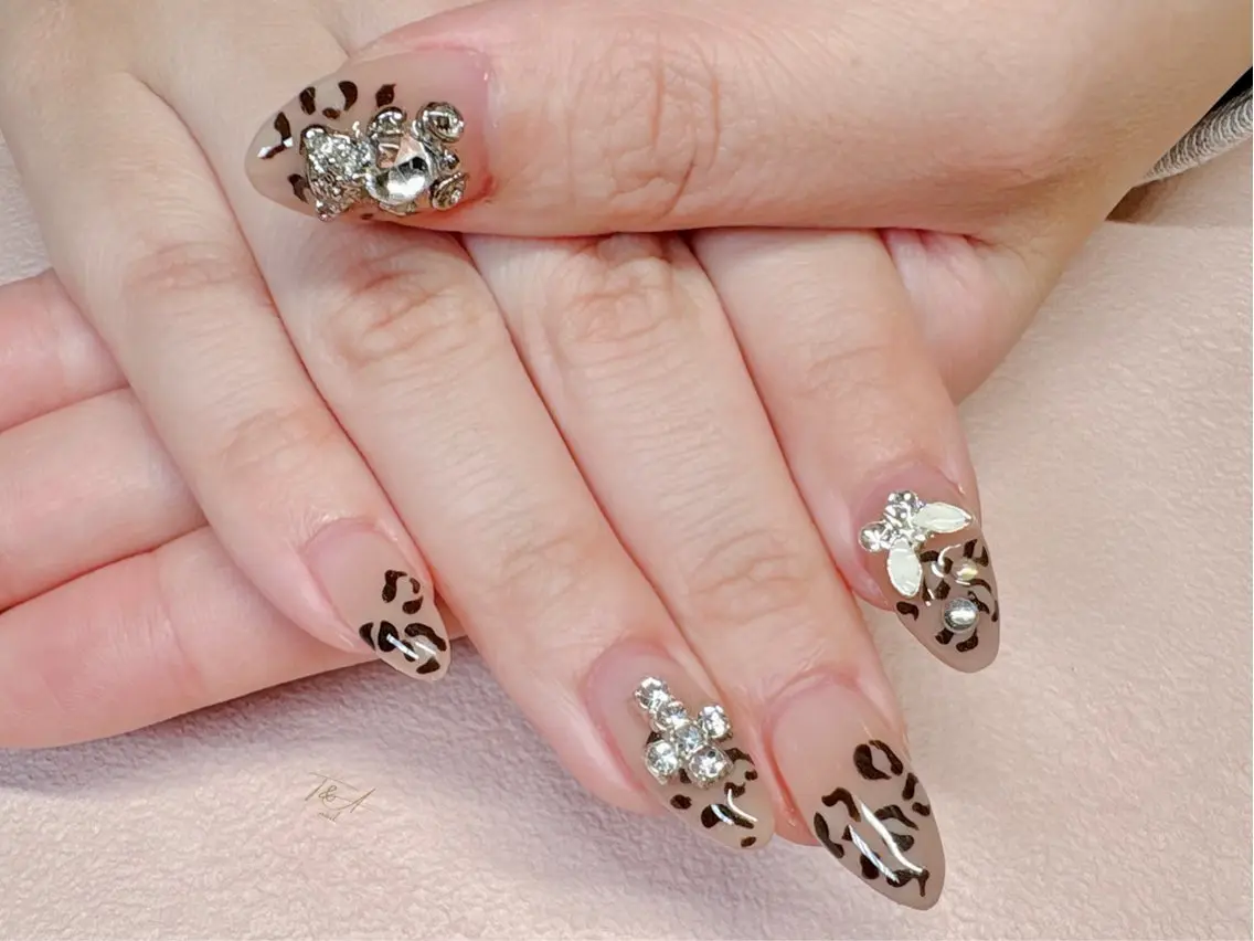 ネイル 長さ出し ジェルネイル グラデーション スカルプネイル T&A nailのネイルデザイン