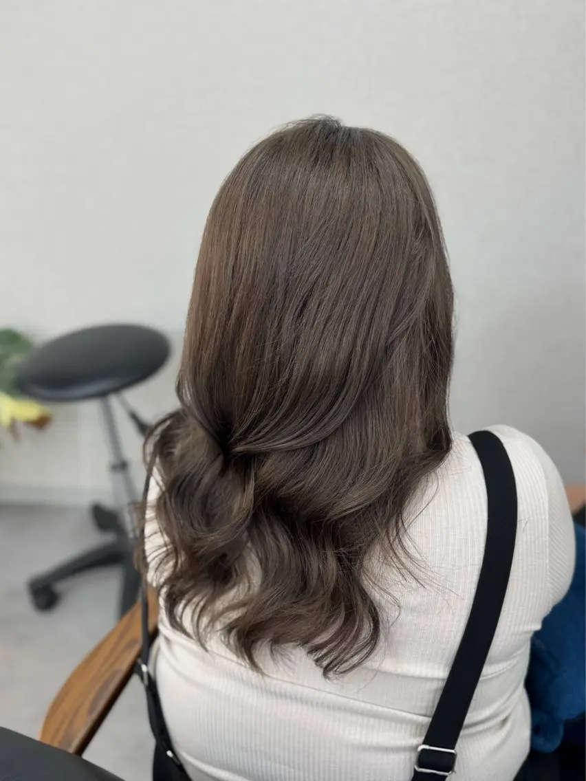セミロング 🫧はるか🫧 ブリーチ・髪質改善のヘアスタイル