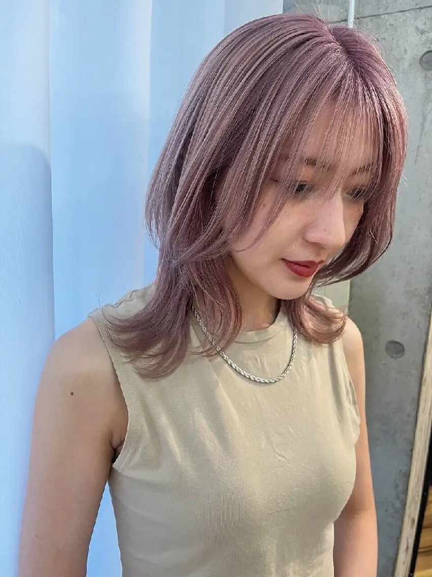 ミディアム カラー ブリーチ ダブルカラー グレージュ インナーカラー ブリーチなしカラー ヘアカラー mood 髪質改善 ダブルカラーのヘアスタイル