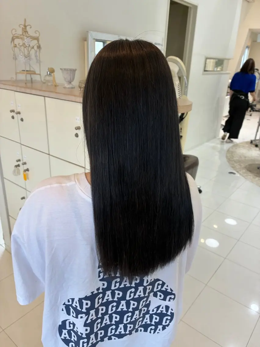 ロング カラー 透明感カラー ダークグレー ダークグレージュ グレージュ ヘアカラー トリートメント VANCOUNCIL 宇美町美容室岡川結奈のヘアスタイル