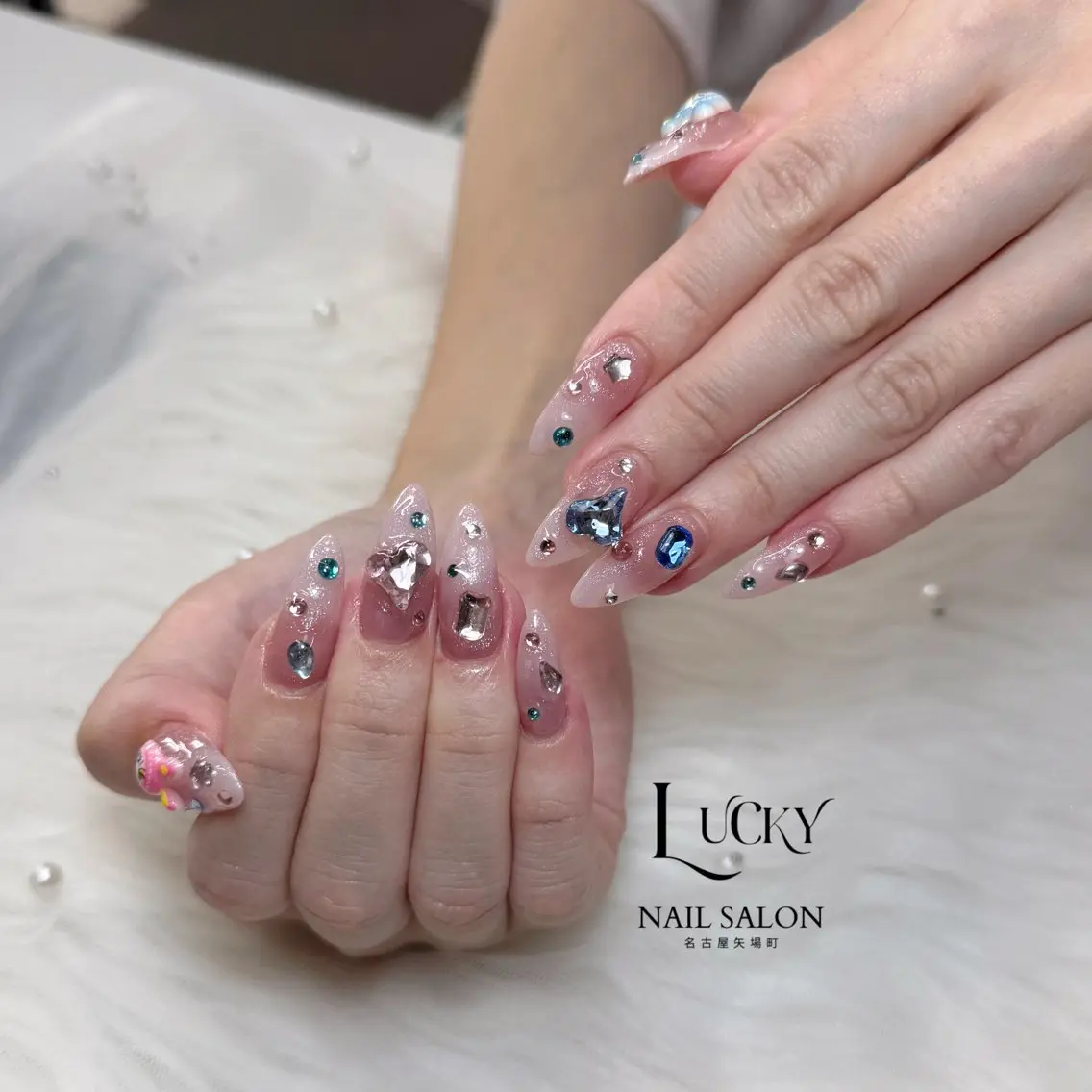 ネイル ハンドネイル Lucky Nail Salonのネイルデザイン