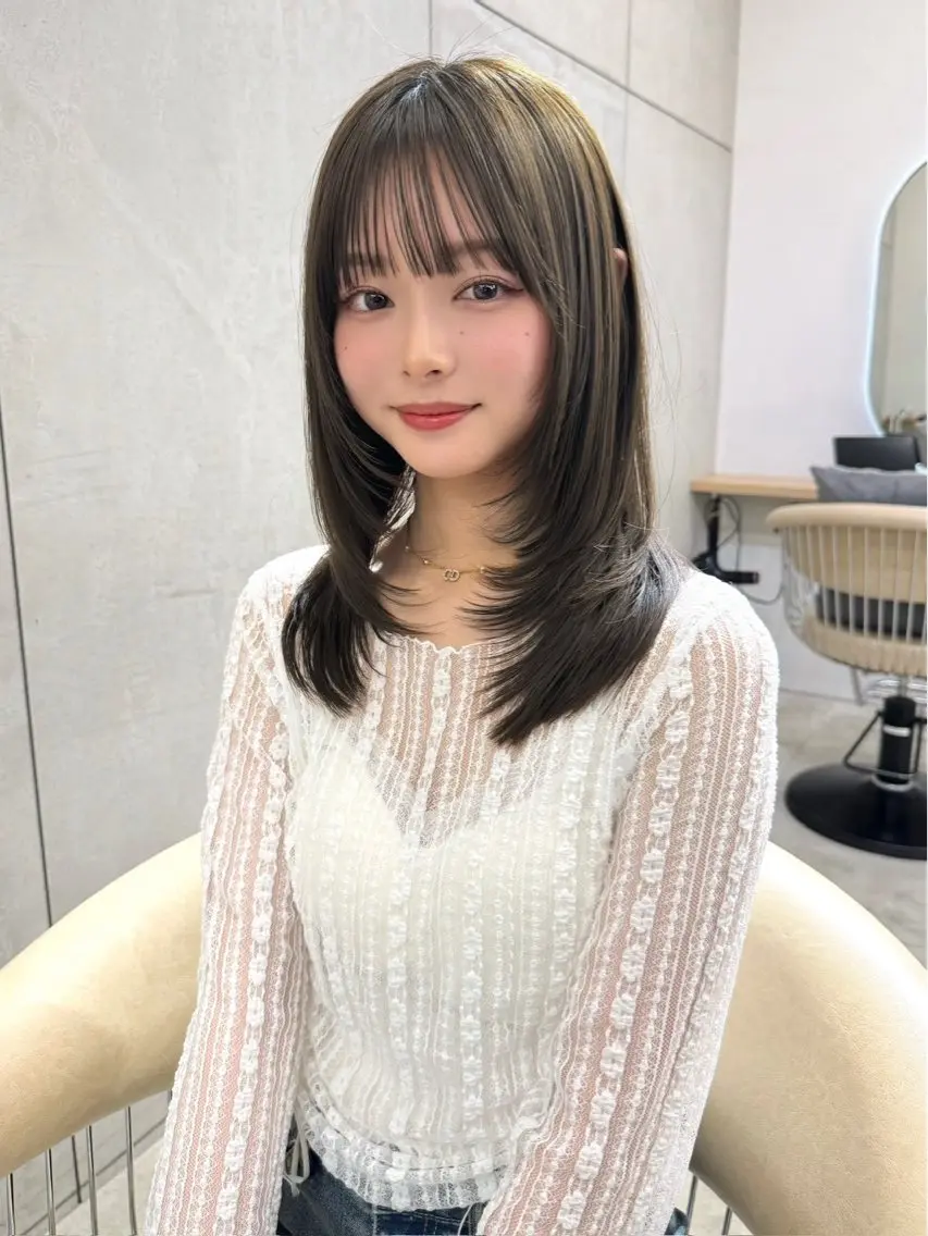 ミディアム ヘアカラー トリートメント さな/sand/ 透明感カラーのヘアスタイル