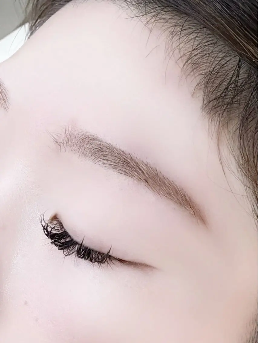 美眉カット+アイブロウWAX✨🩵の写真