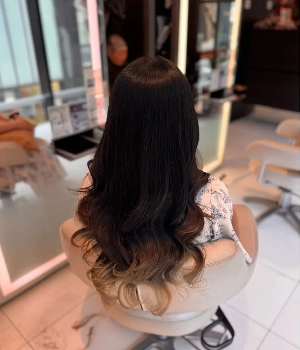 ロング 韓国風ヘア レイヤーカット 🤍たむら みなみ 銀座🤍のヘアスタイル