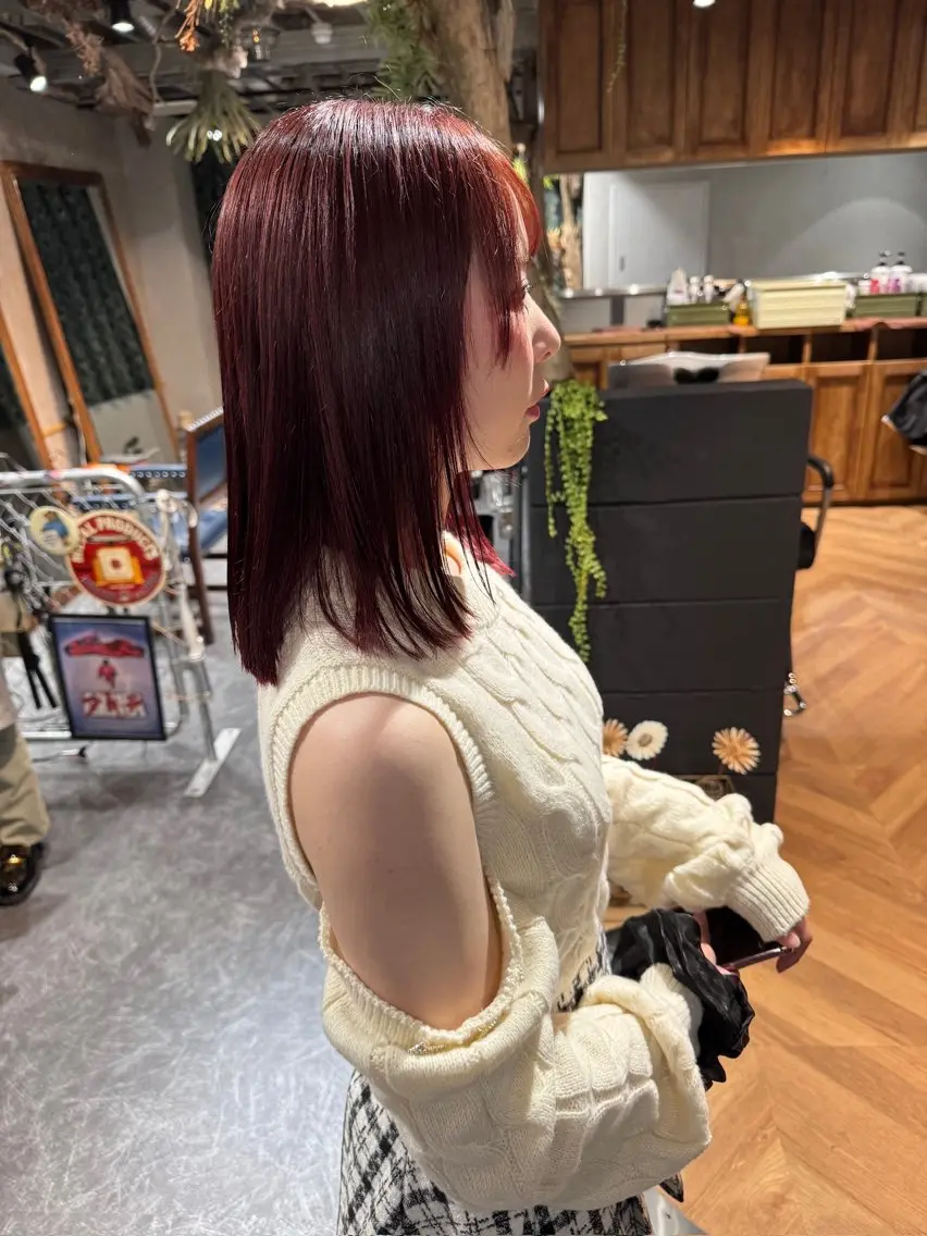 ミディアム カラー ブリーチ ケアブリーチ ダブルカラー ハイライトカラー ハイトーンカラー カット ヘアカラー トリートメント ravens デザインカラーのヘアスタイル