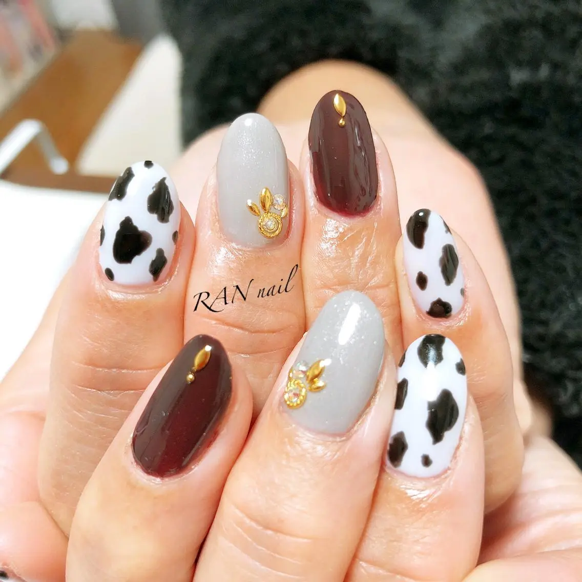 ネイル アニマル柄 ボルドー 成人式 フットネイル オフィスネイル ハンドネイル フットネイル RAN nailのネイルデザイン