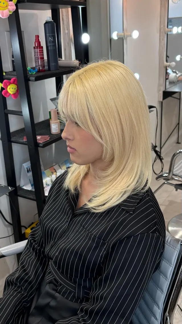 セミロング カラー 太田 天空のヘアスタイル