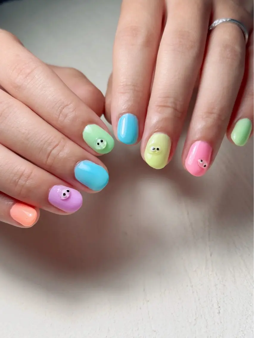 ネイル ハンドネイル Tiny Glowのネイルデザイン