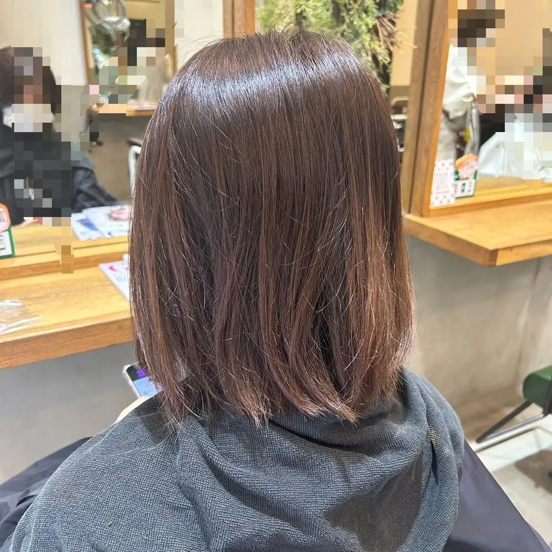 ショート カラー ヘアカラー 若狭 彩花のヘアスタイル